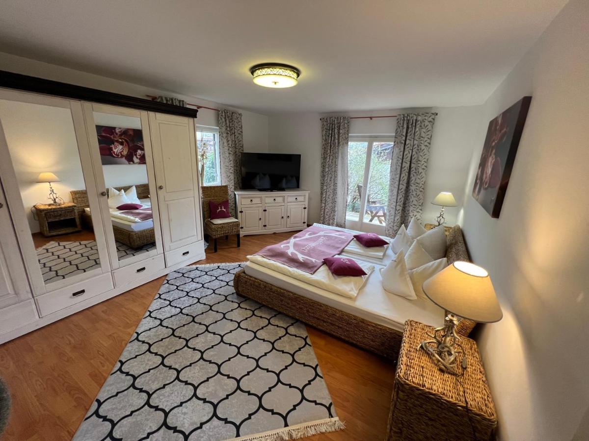 Alpen Suite Tegernsee - Grosse Sonnenterasse Und Idyllischer Garten Bad Wiessee Eksteriør bilde